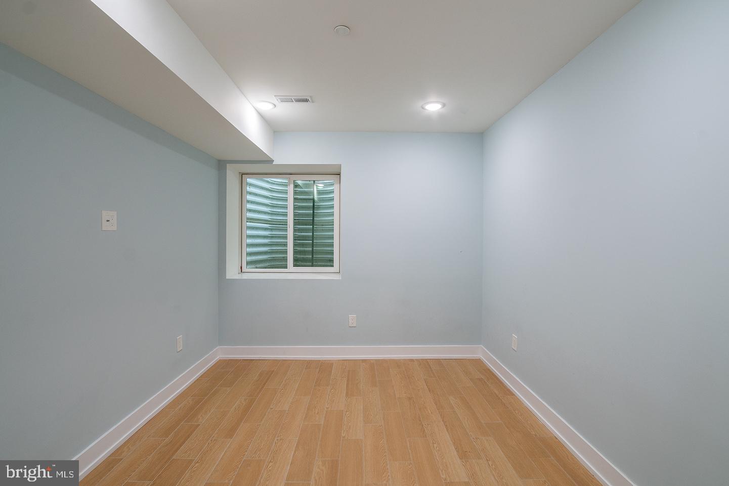 BREWERYTOWN - Residential Lease