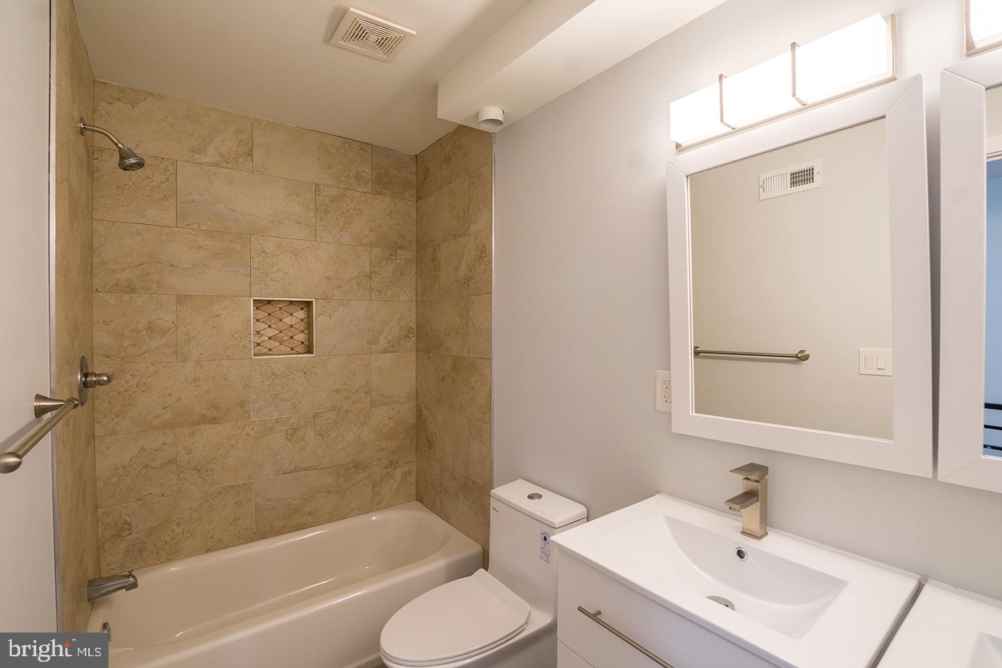 BREWERYTOWN - Residential Lease