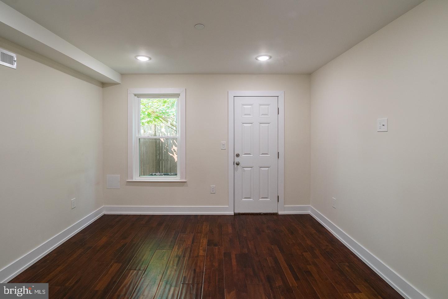 BREWERYTOWN - Residential Lease