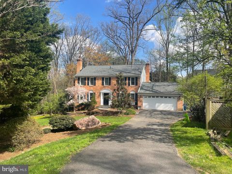 2010 WESTWOOD TERRACE VIENNA VA 22182