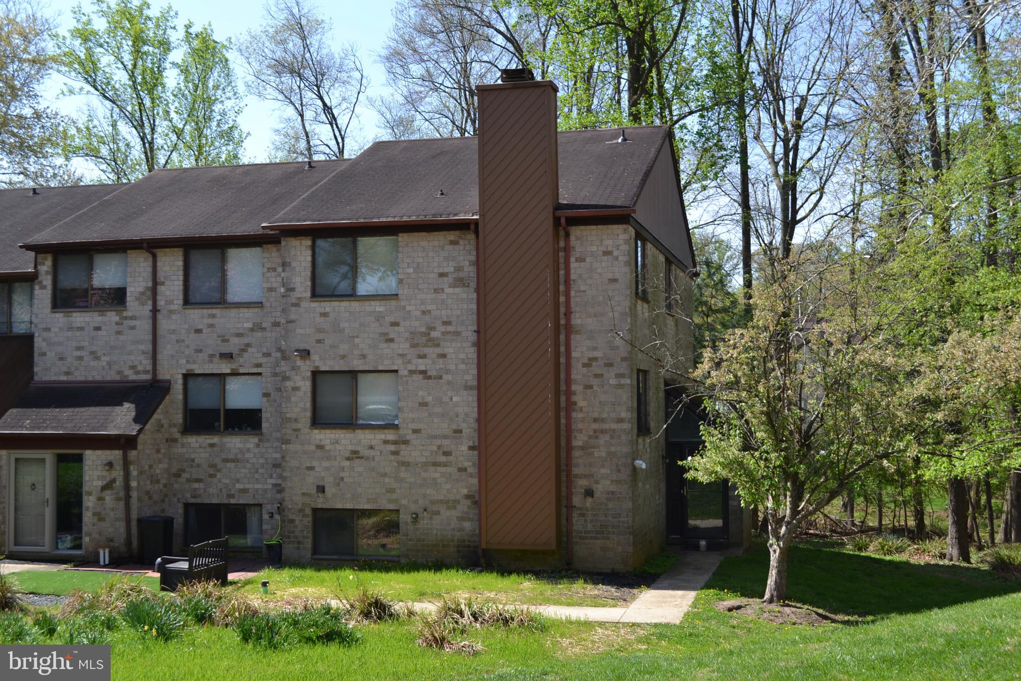 VILLAGE OF OWEN BROWN - Residential