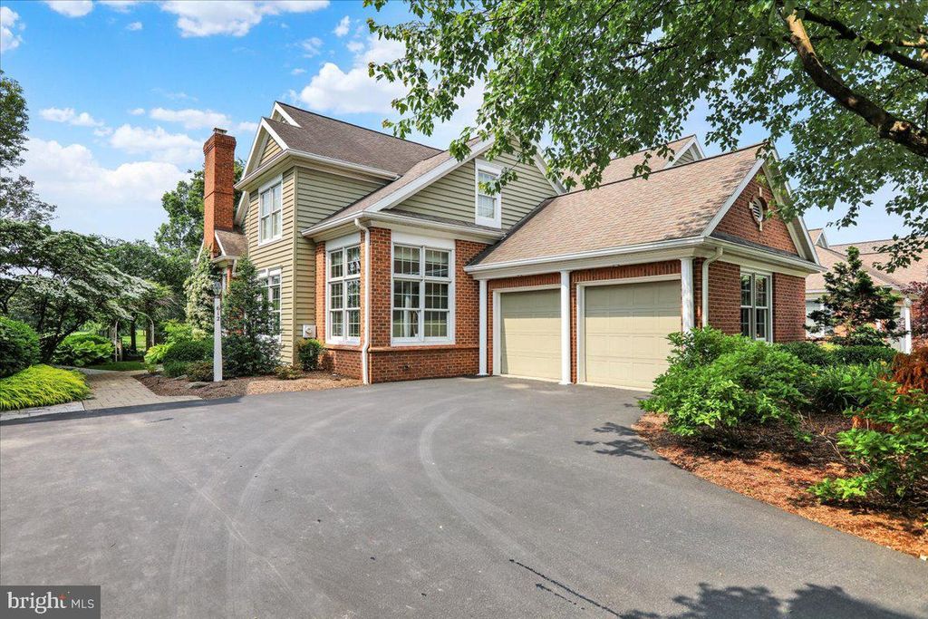 Photo of 612 Northfield Road, LITITZ, PA 17543 (MLS # PALA2070522)