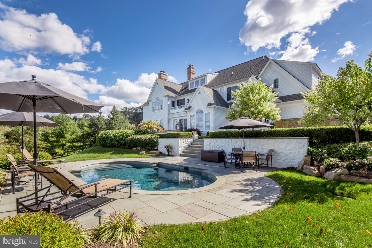 MILL VIEW LANE - Residential