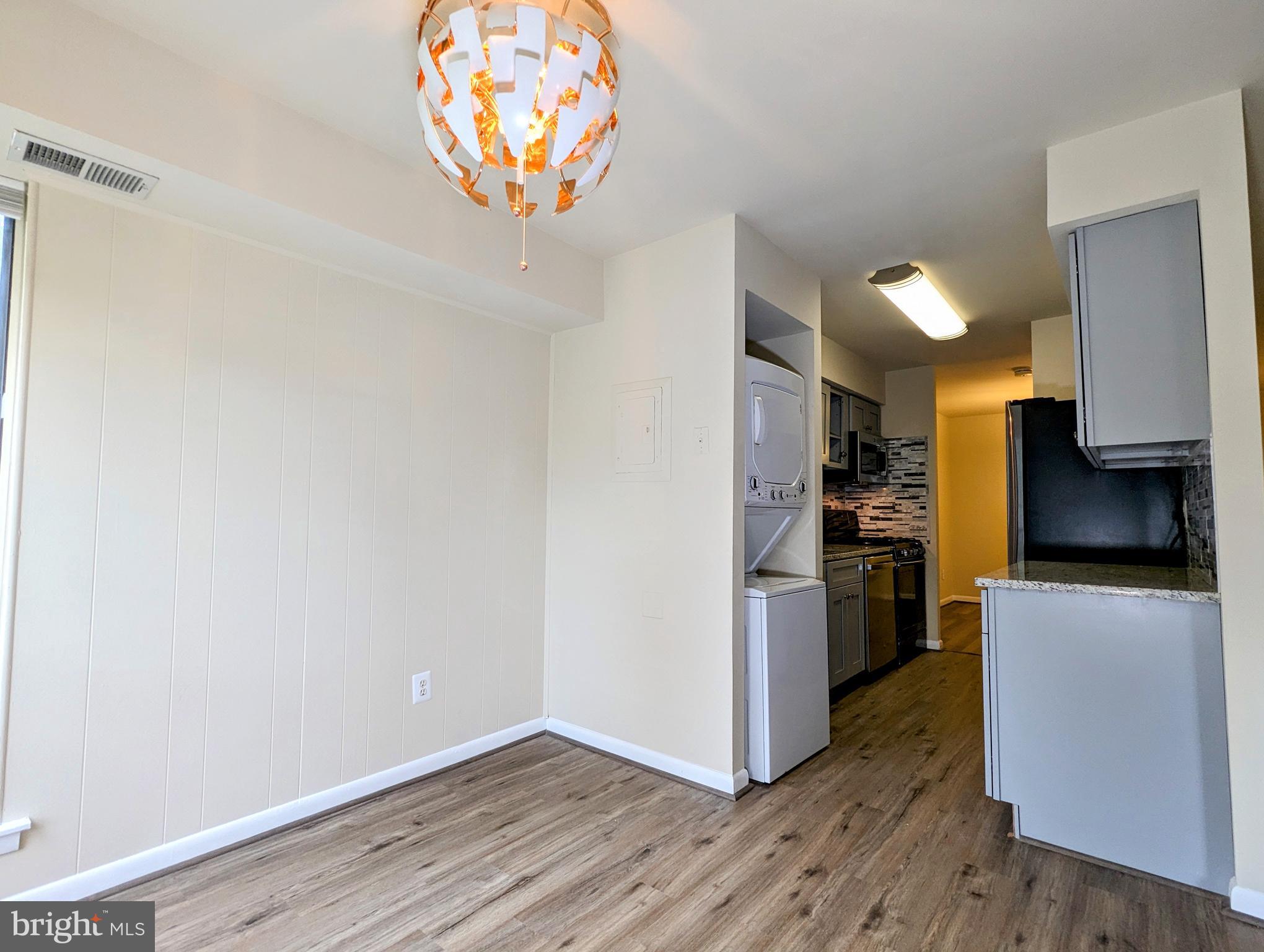 CHESTNUT GROVE - Residential Lease