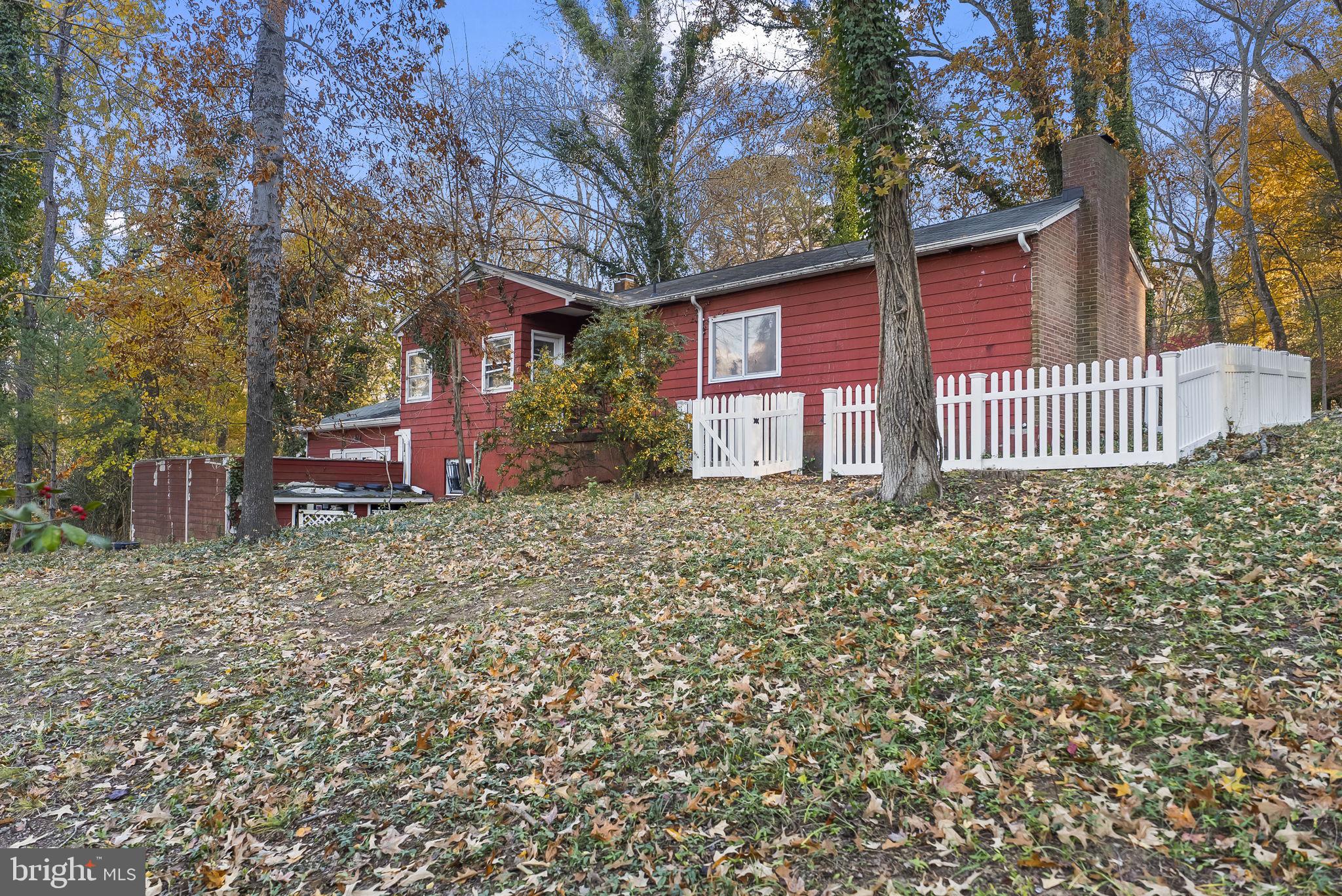 CALVERT MANOR-2ND ADDN - Residential