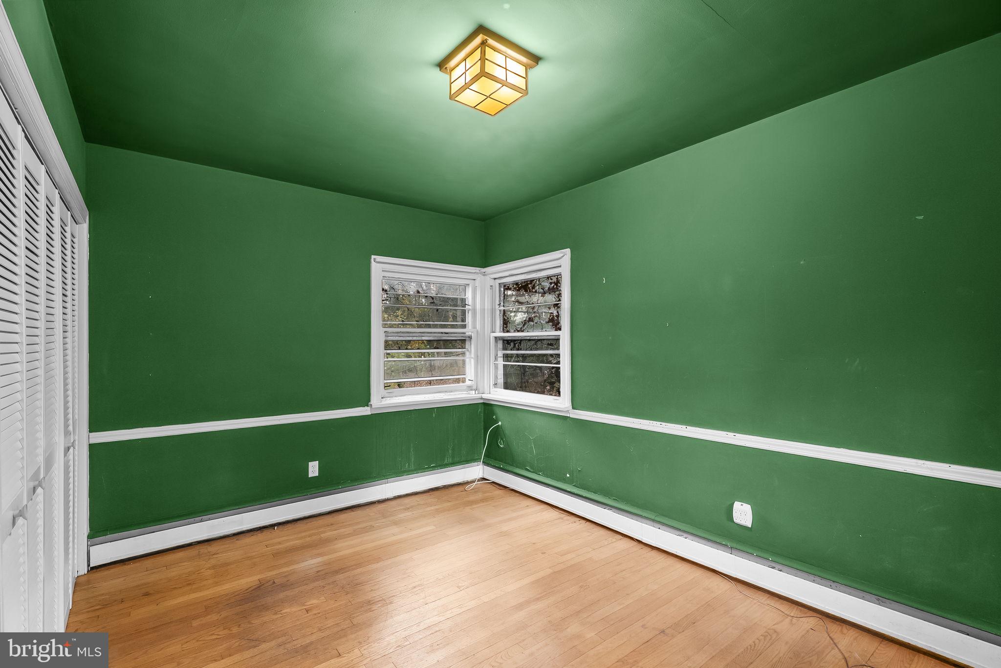 CALVERT MANOR-2ND ADDN - Residential