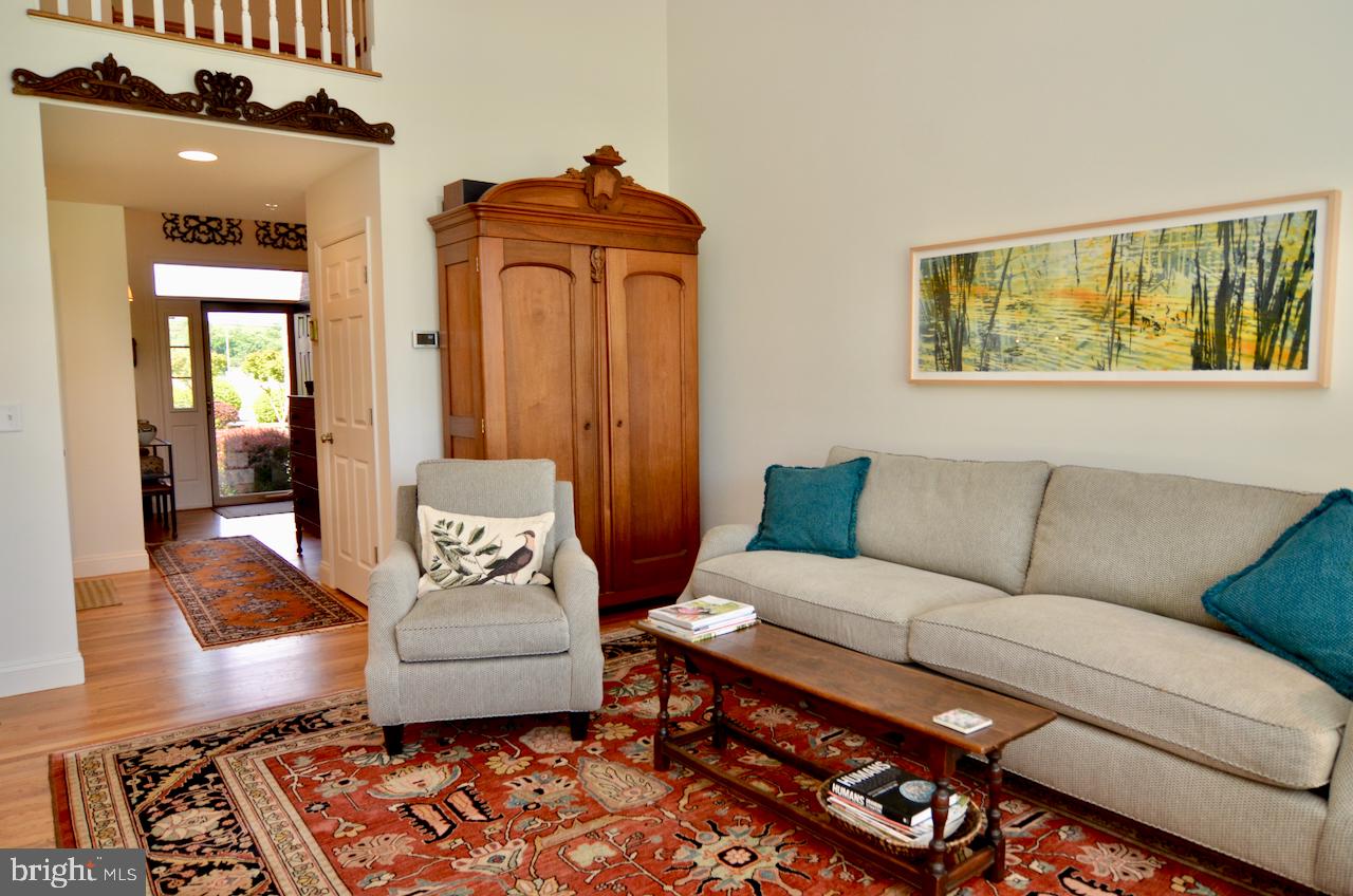 STEPNE PLACE - Residential