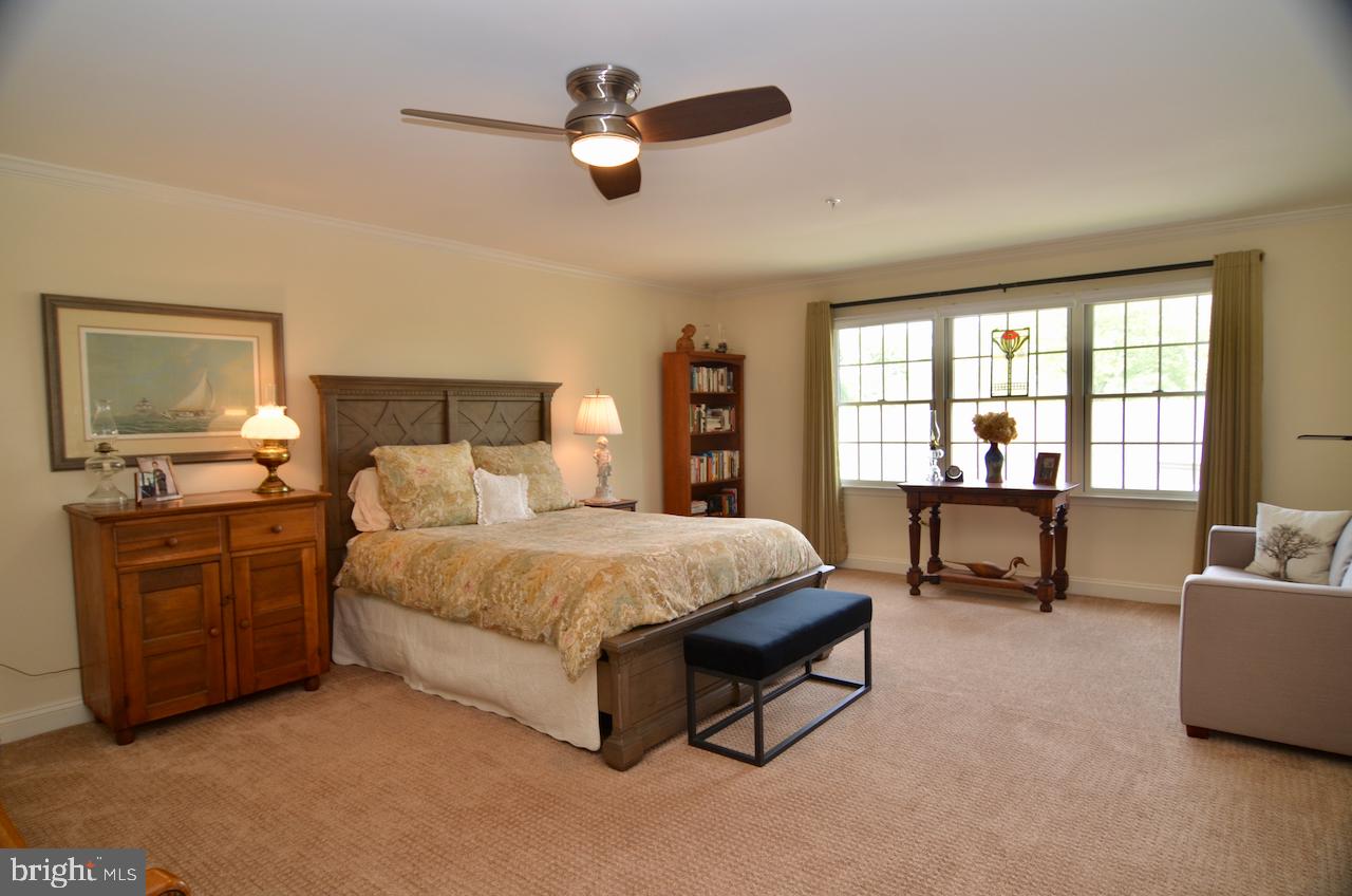 STEPNE PLACE - Residential