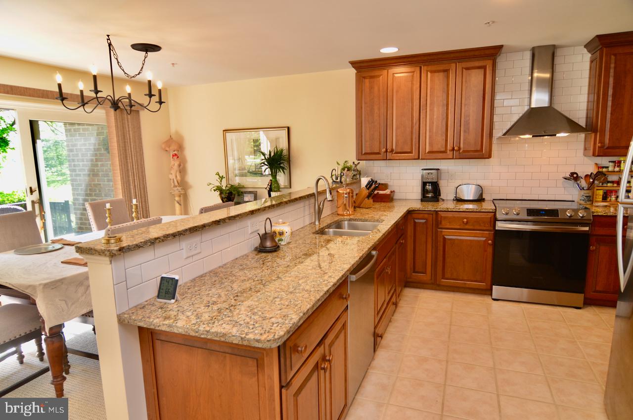 STEPNE PLACE - Residential