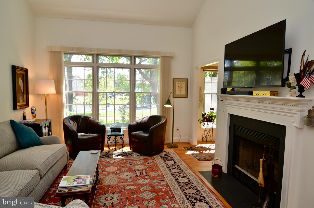 STEPNE PLACE - Residential