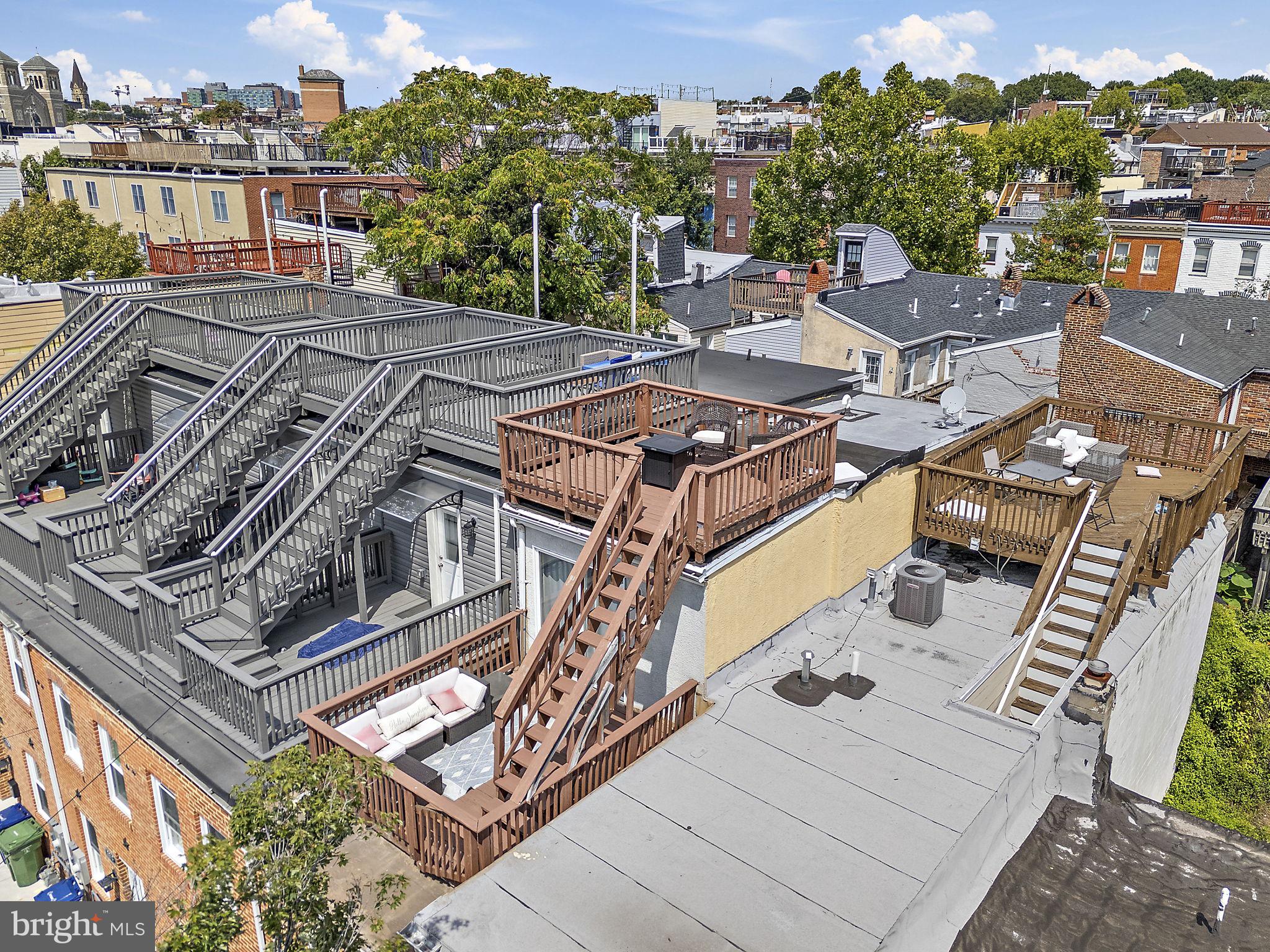 2214 CAMBRIDGE STREET