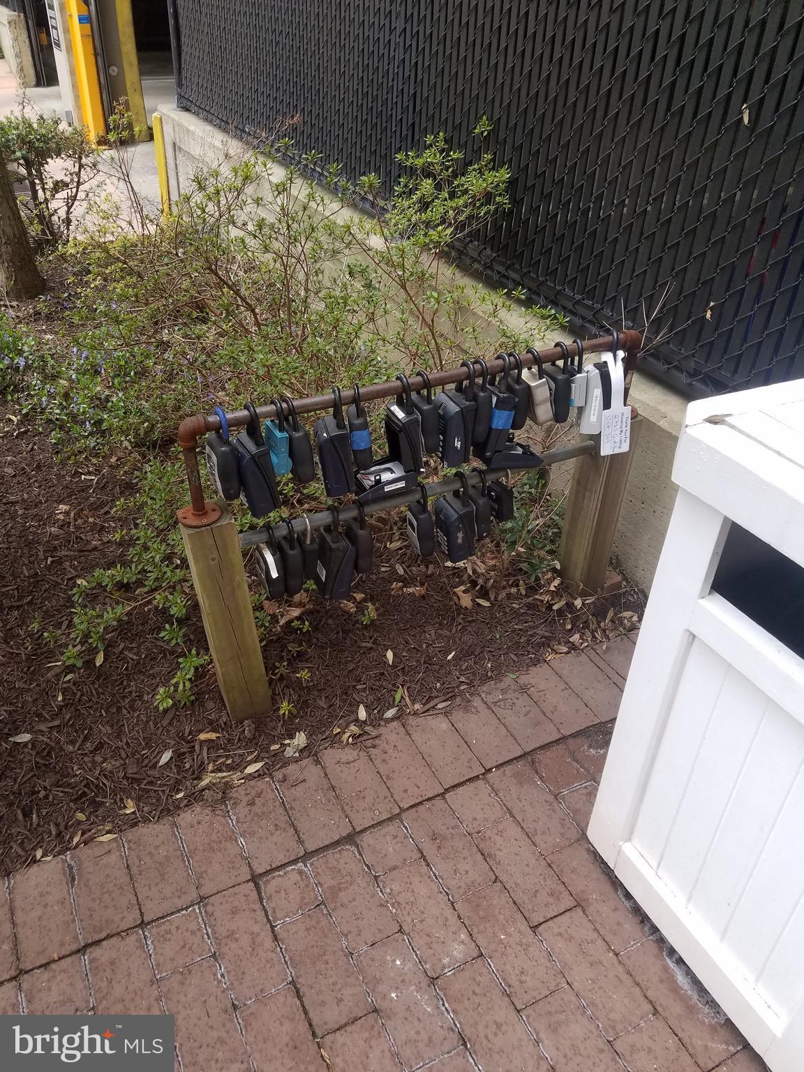 MARQUIS AT VIENNA STATION - Residential