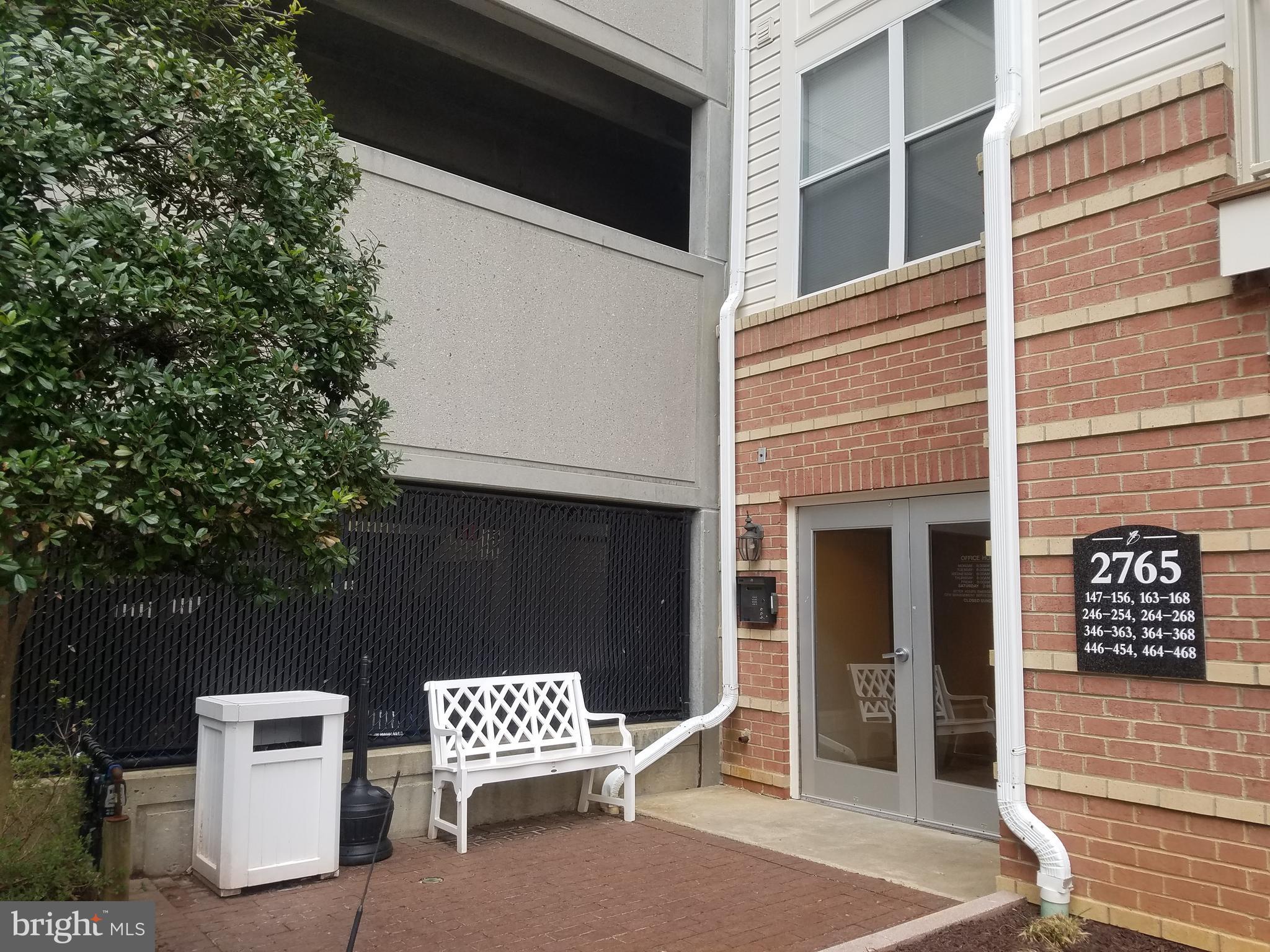 MARQUIS AT VIENNA STATION - Residential