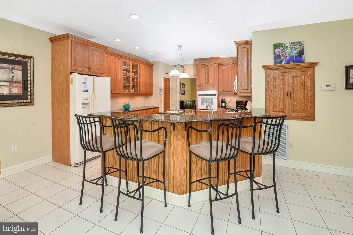 SHALLOWS THE - Residential