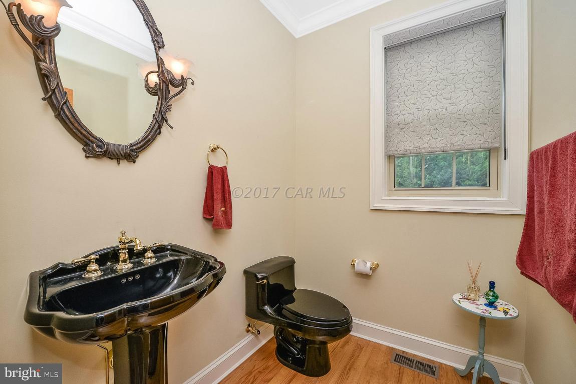 SHALLOWS THE - Residential