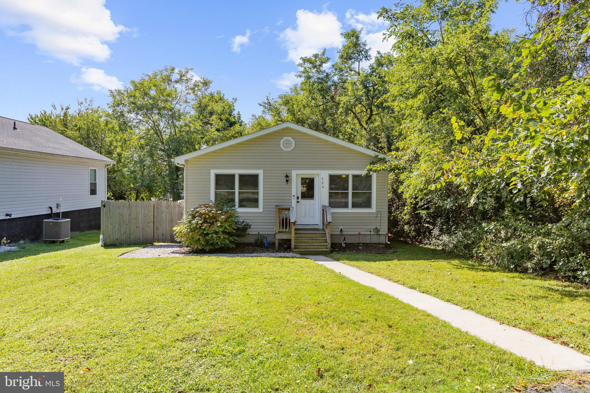 524 RICHMOND STREET