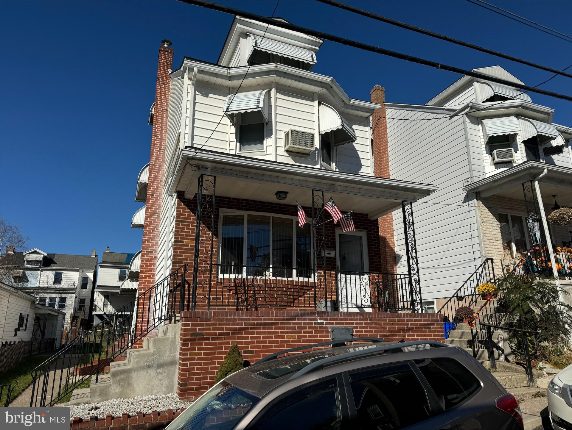 MINERSVILLE - Residential