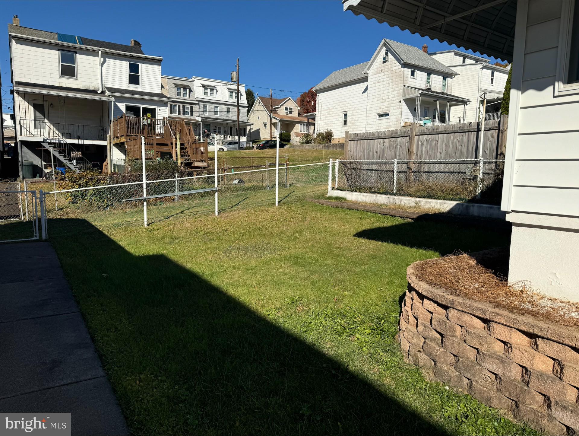 MINERSVILLE - Residential