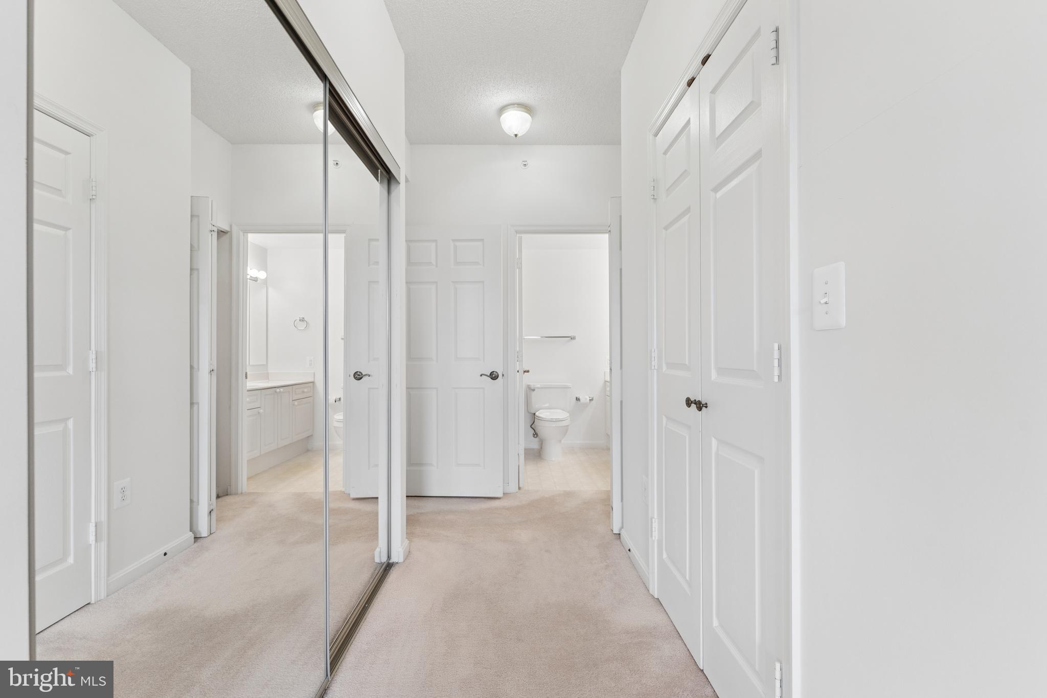 LANSDOWNE WOODS - Residential