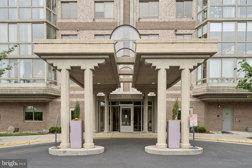 Well maintained 2-bedroom, 2-bath condo in sought-after Riverview at Lansdowne Woods. This third-floor unit offers peaceful views of trees, the golf course, and the river, all enjoyed from the glass-enclosed balcony—perfect for year-round relaxation.
The kitchen features maple cabinetry and newer luxury vinyl plank flooring and opens to a dedicated dining room, ideal for everyday living and entertaining.
The primary suite is ideally situated to capture the views and offers multiple closets, a convenient in-unit laundry area, and a private full bath with a shower. The secondary bedroom includes its own en suite bath with a tub/shower combination and also provides direct balcony access through sliding doors.
This home has been well cared for and offers a great opportunity to personalize and update to your taste.
Lansdowne Woods is a gated, resort-style community featuring a recently renovated clubhouse with an indoor pool, fitness center, tennis and pickleball courts, on-site restaurant, and a full calendar of activities.