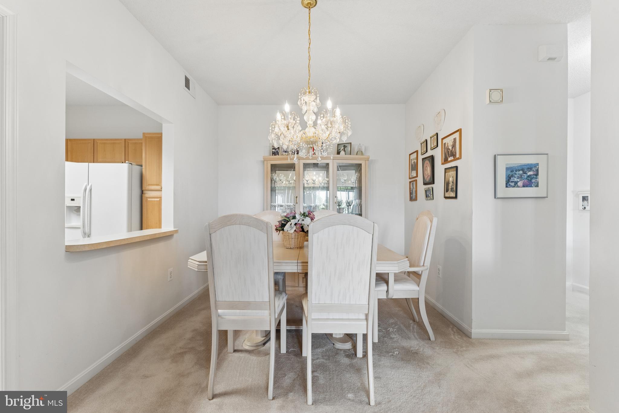 LANSDOWNE WOODS - Residential