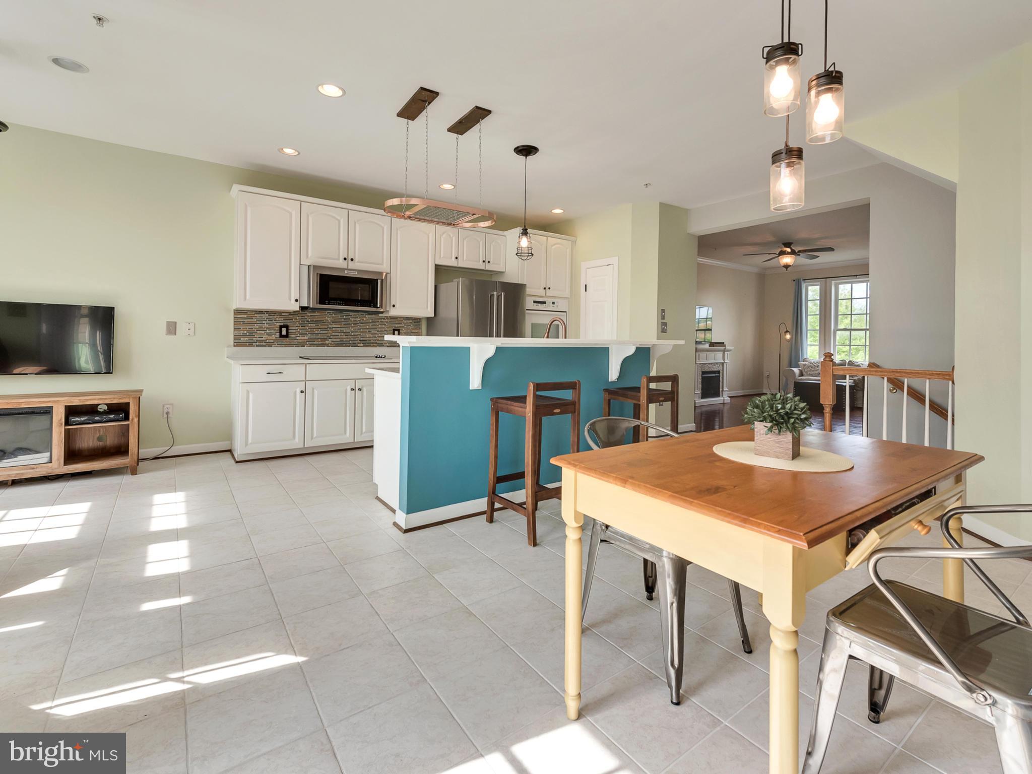 VILLAGES OF URBANA - Residential Lease