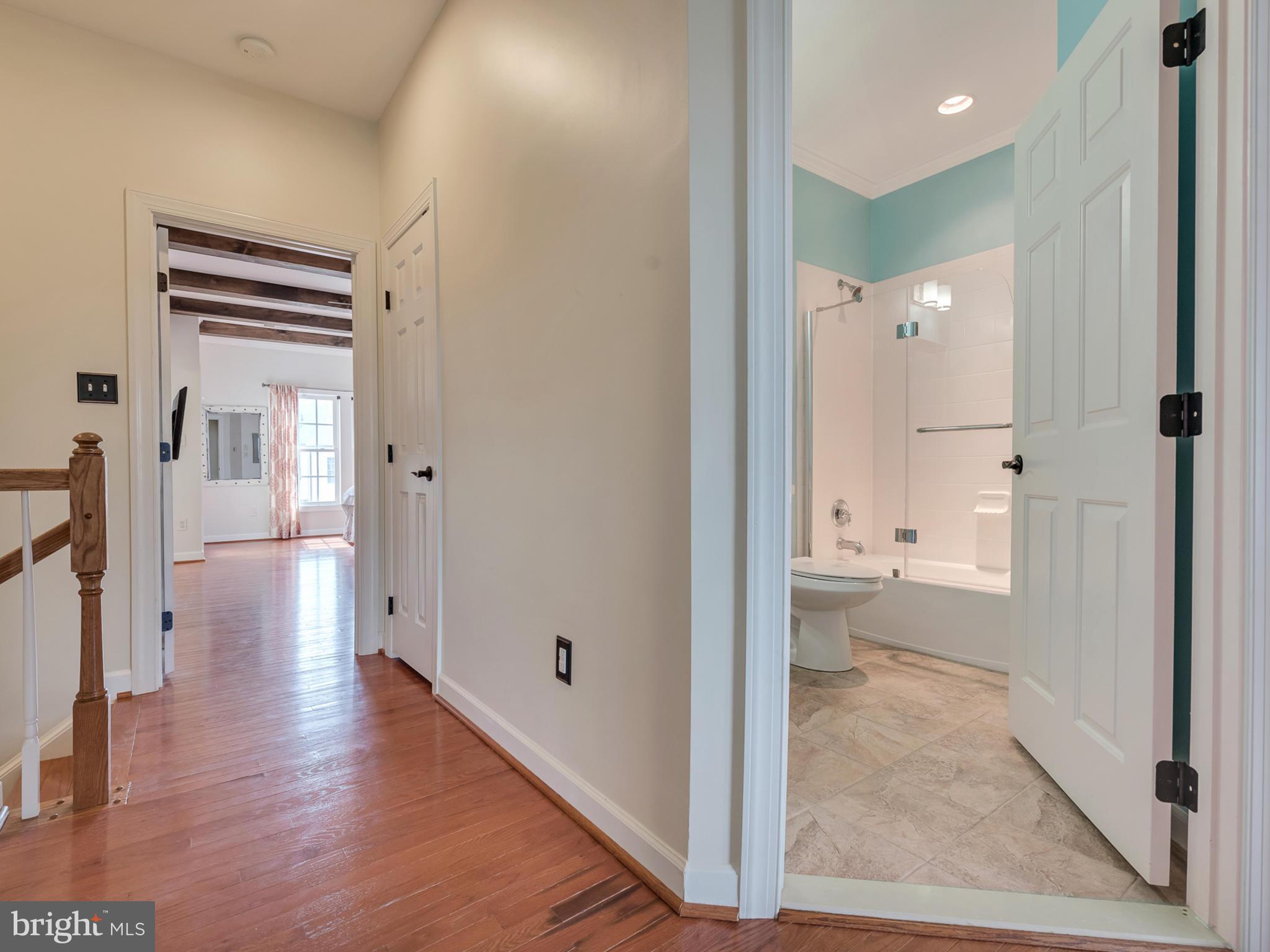 VILLAGES OF URBANA - Residential Lease