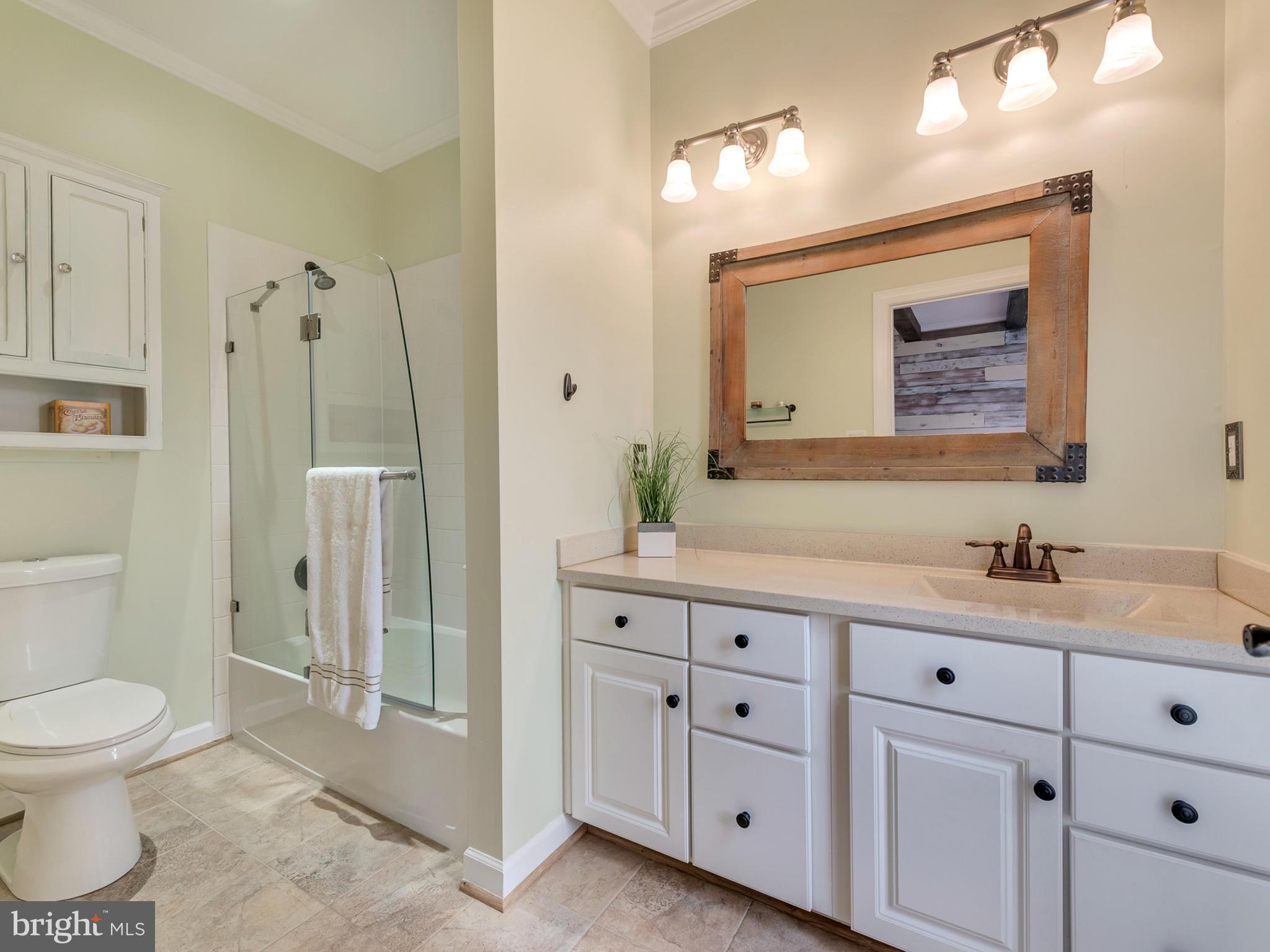 VILLAGES OF URBANA - Residential Lease