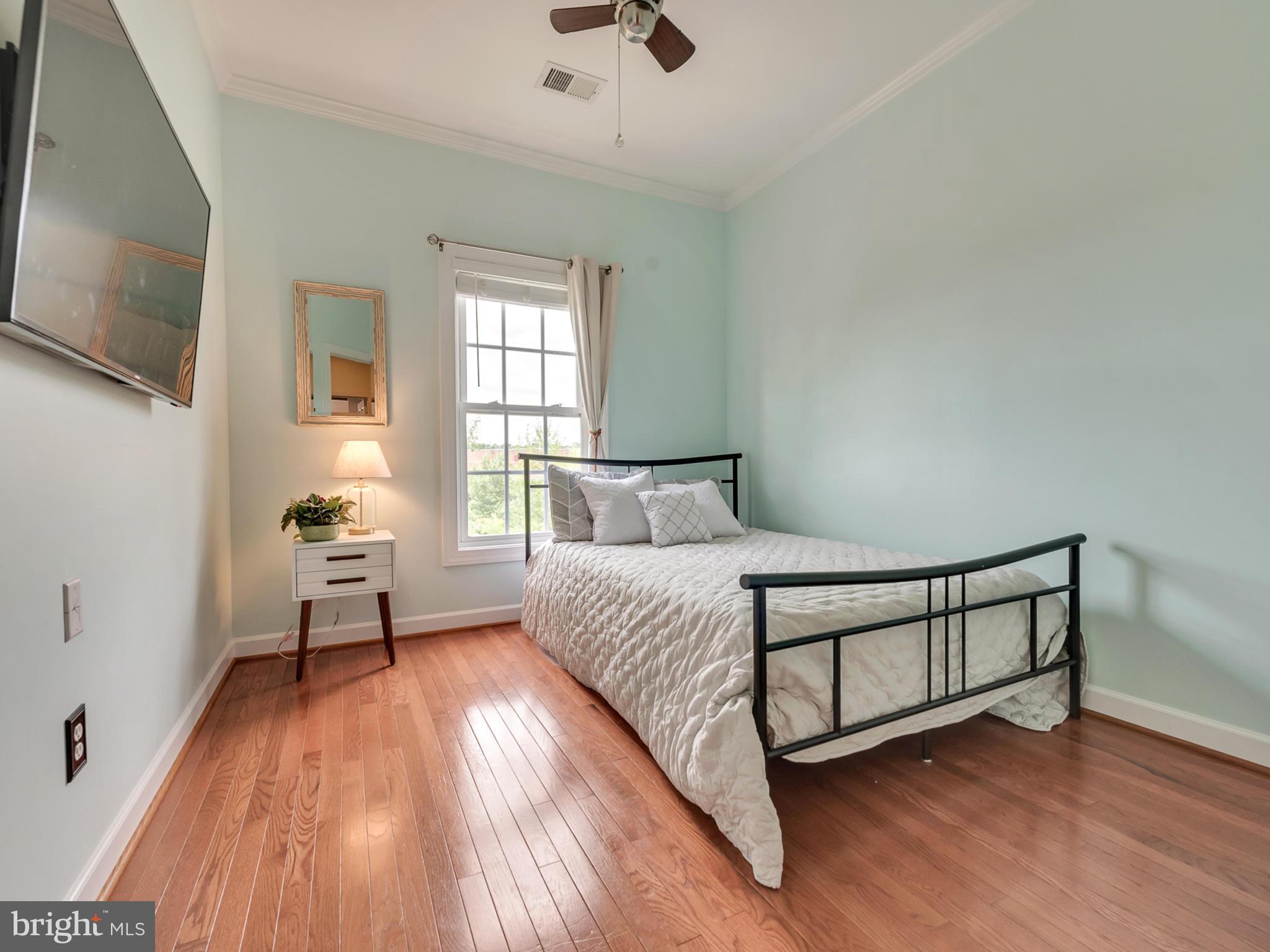 VILLAGES OF URBANA - Residential Lease