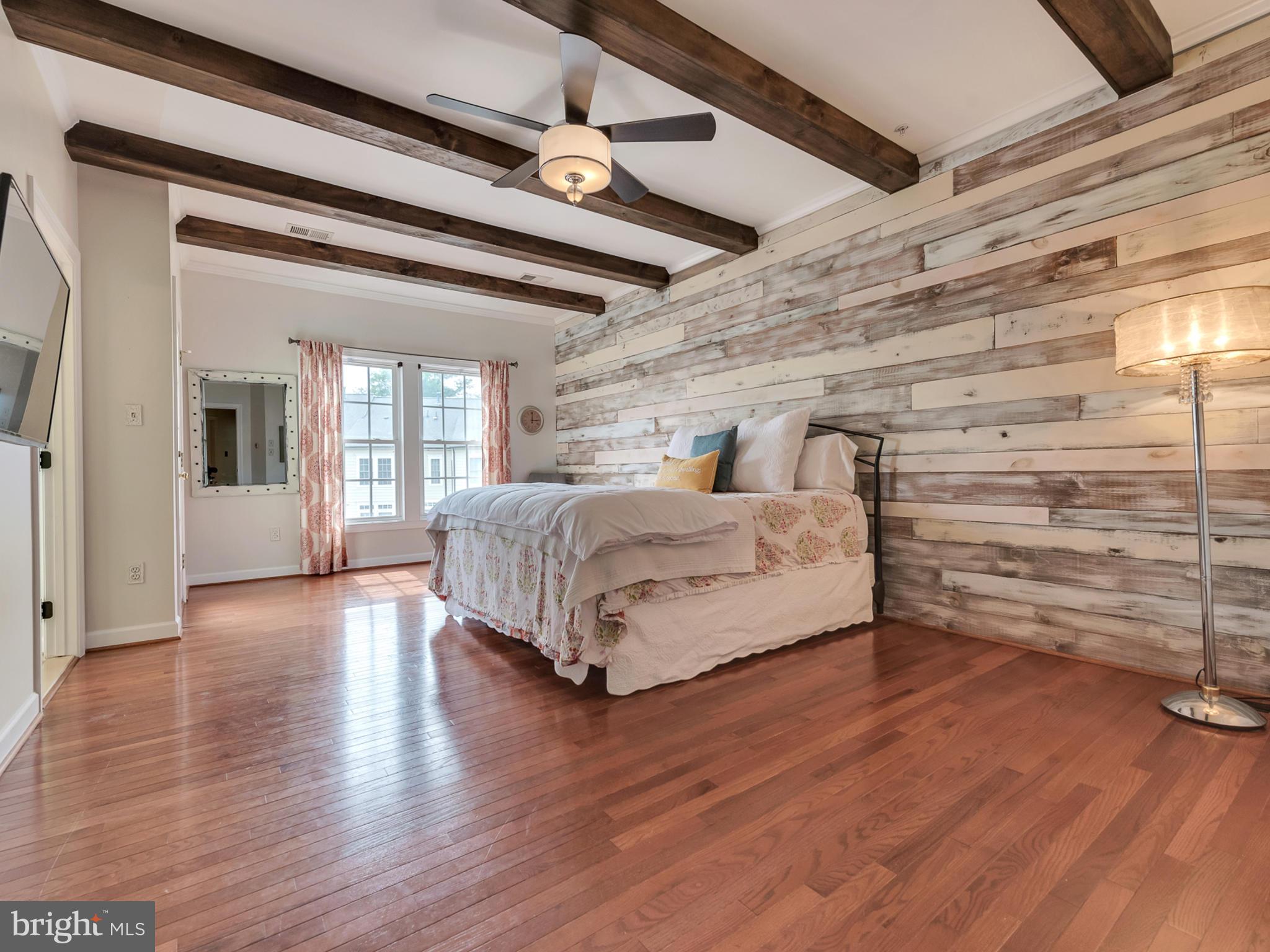 VILLAGES OF URBANA - Residential Lease