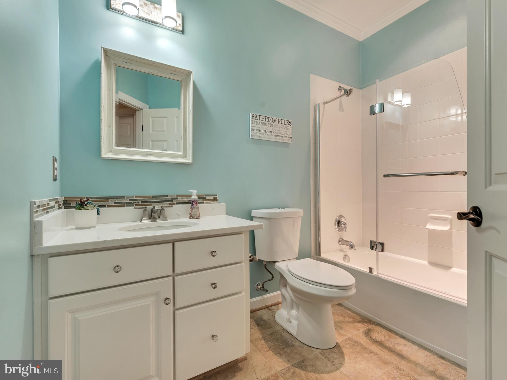 VILLAGES OF URBANA - Residential Lease