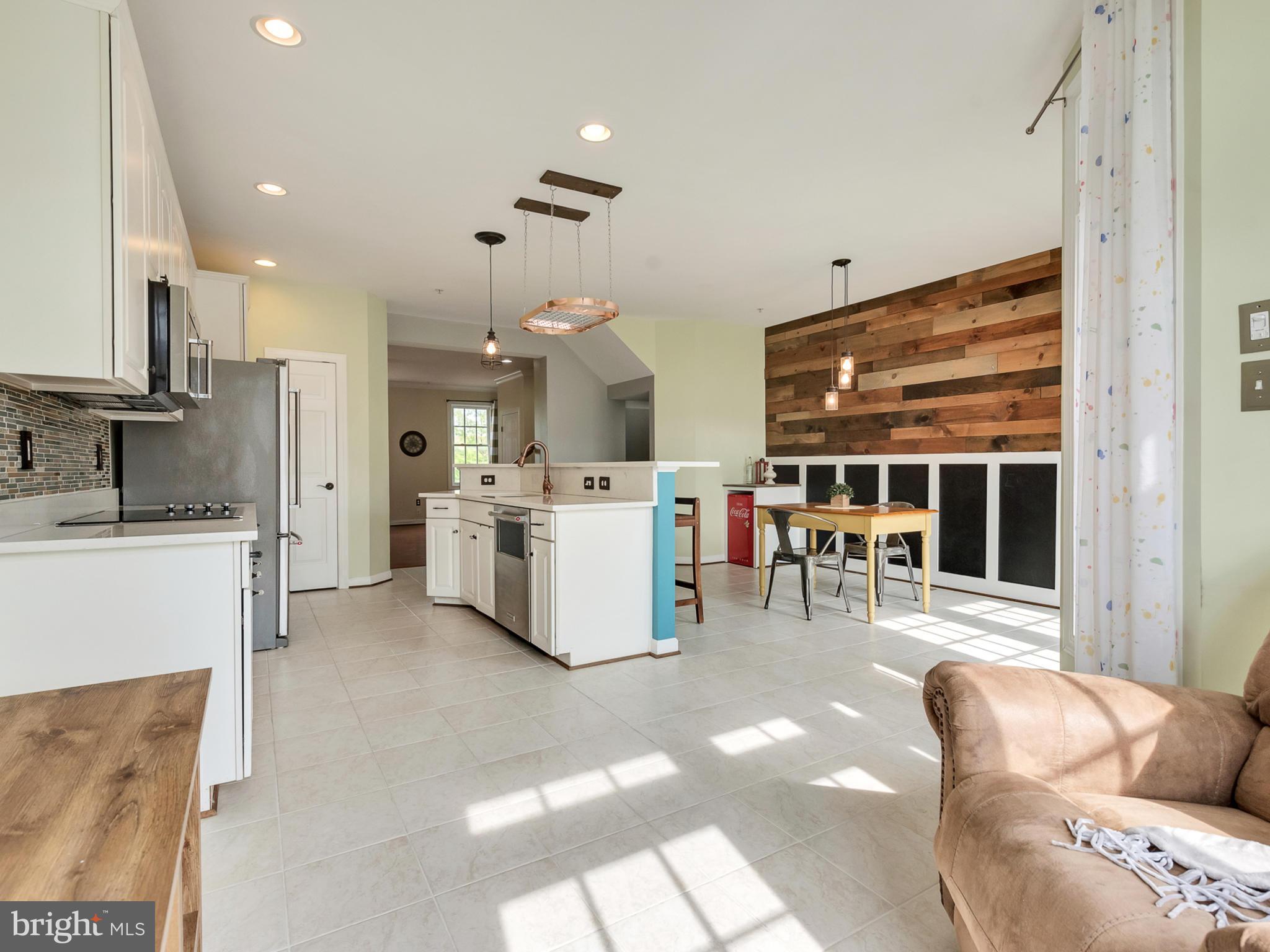 VILLAGES OF URBANA - Residential Lease