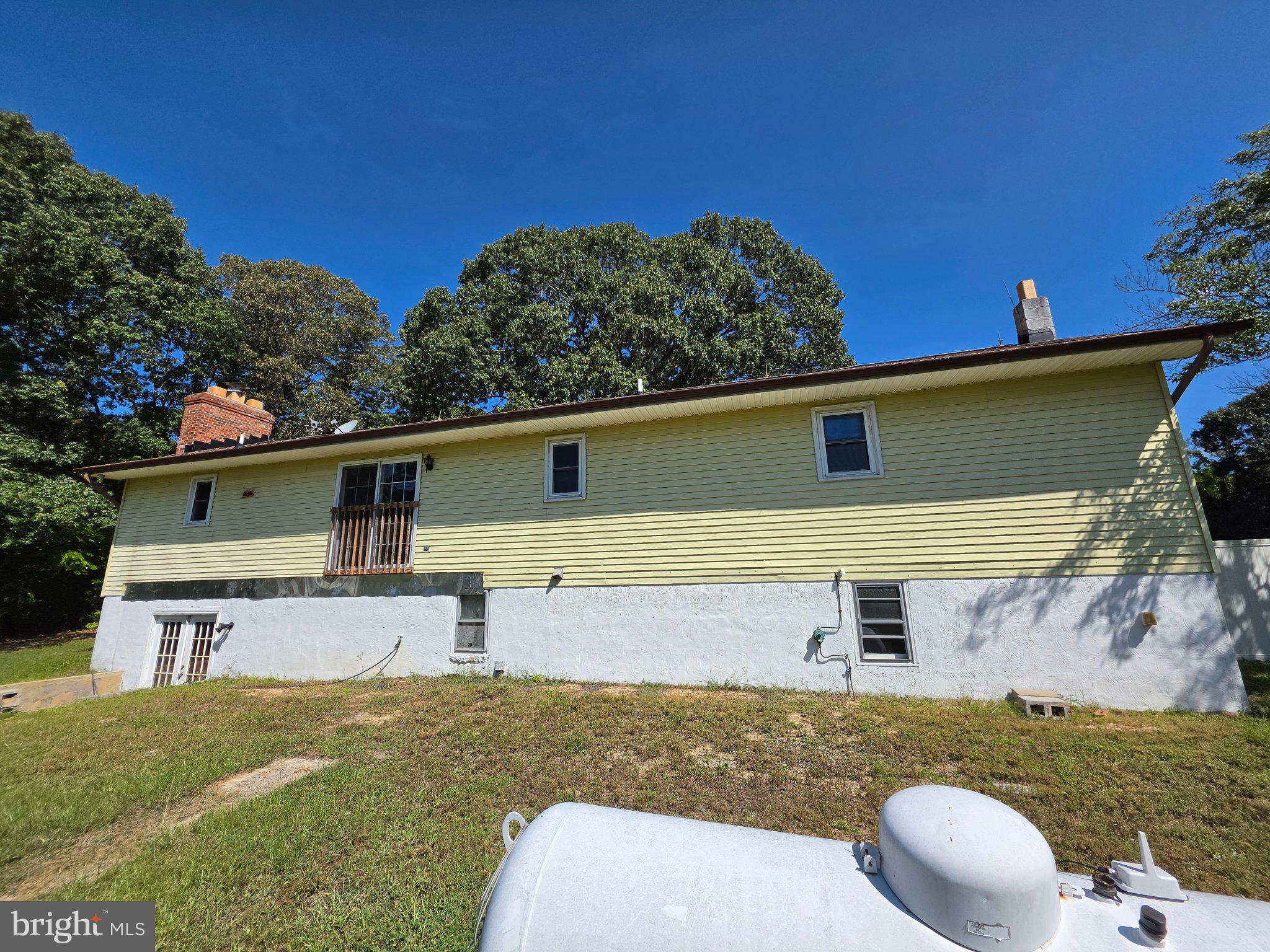 5865 MACKALL ROAD