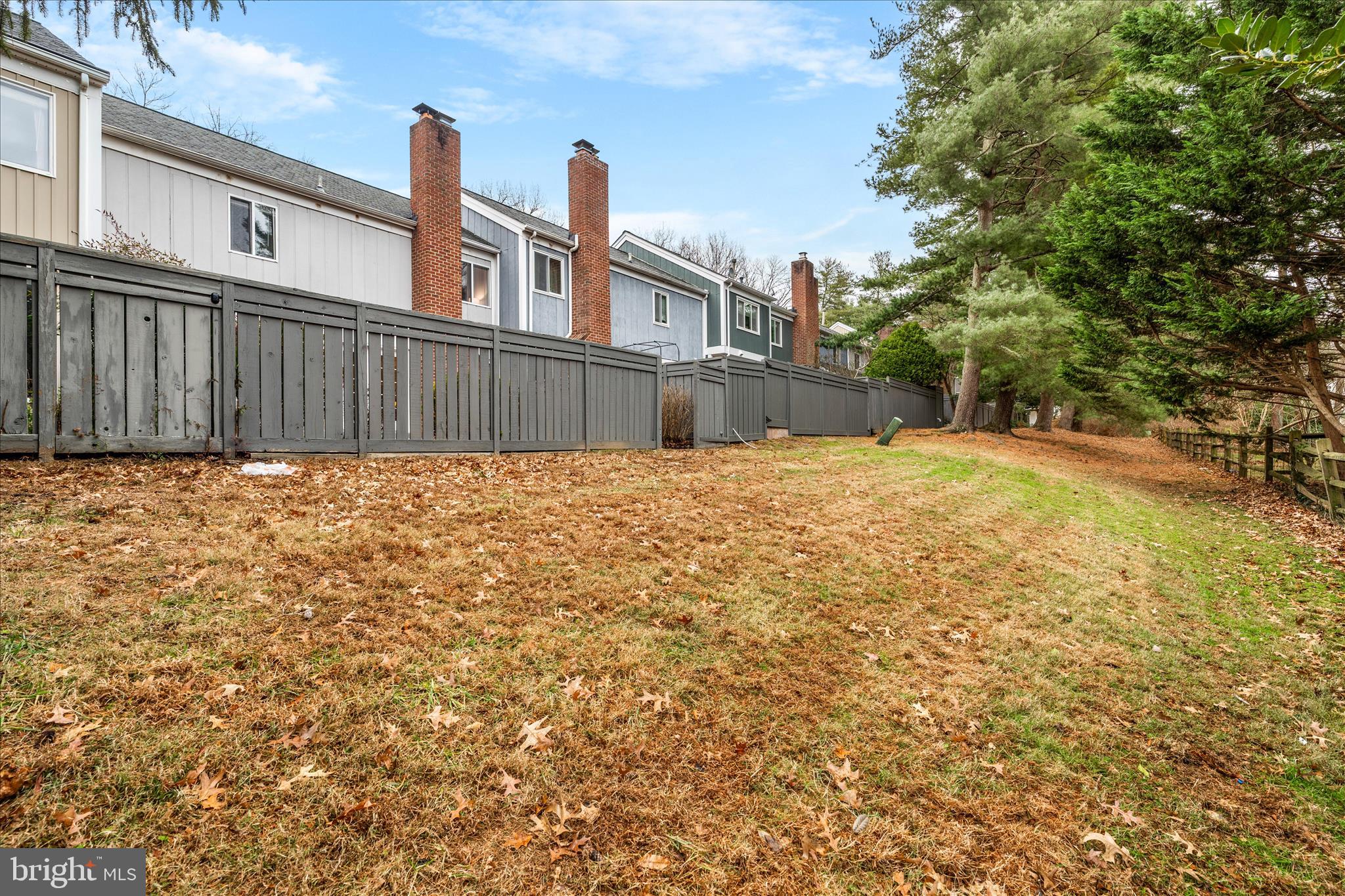 HIGHLAND HALL - Residential