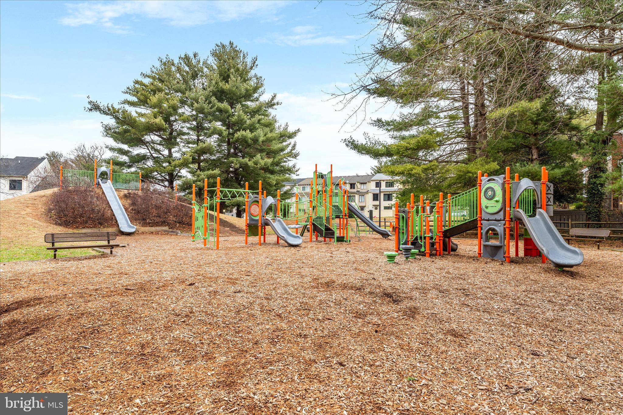 HIGHLAND HALL - Residential