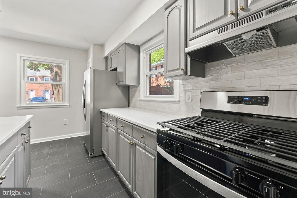 DALE CITY - Residential