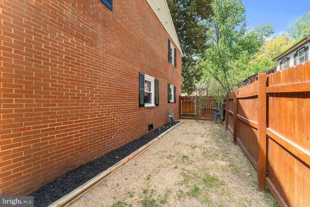 DALE CITY - Residential