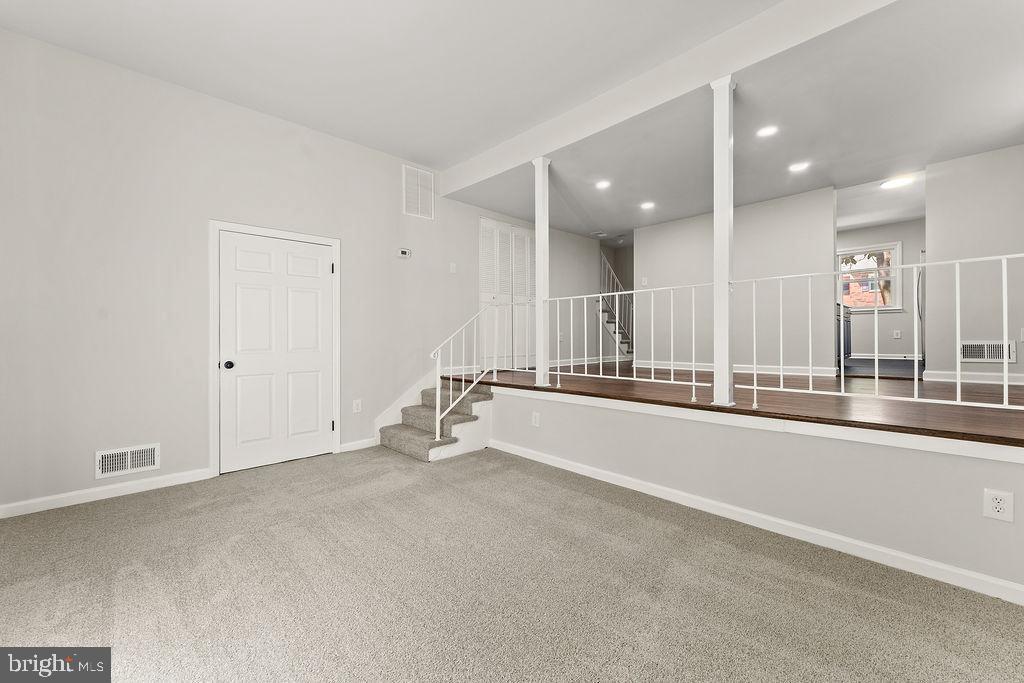 DALE CITY - Residential