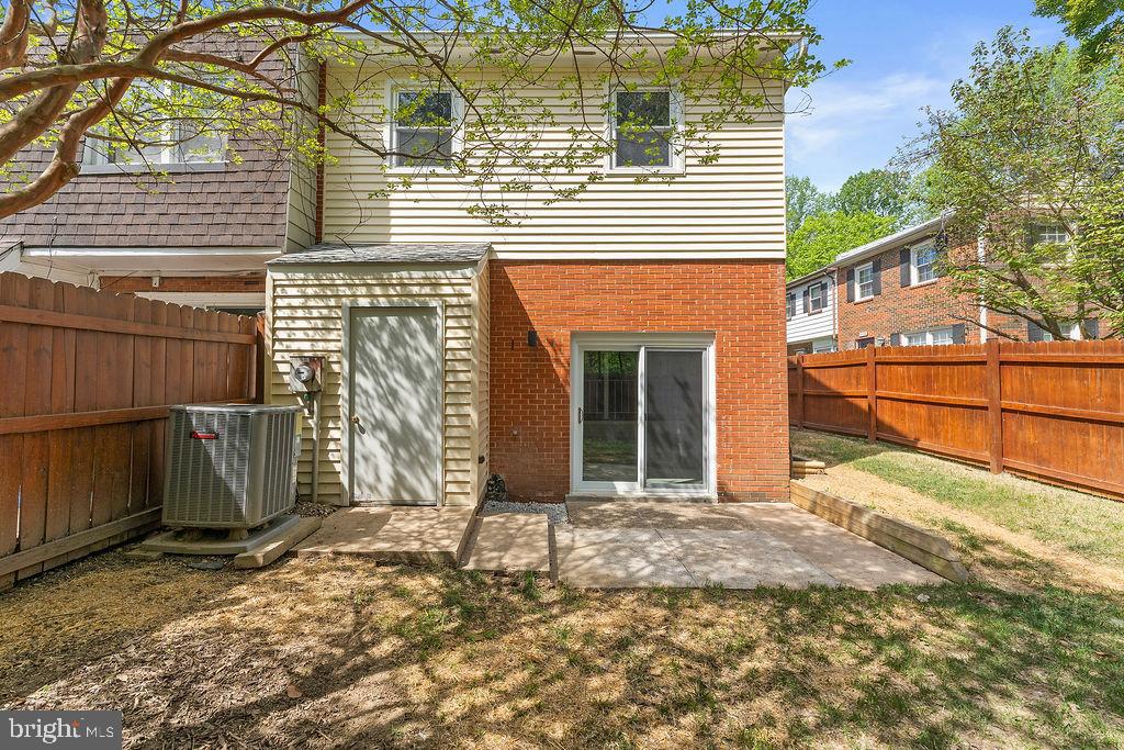 DALE CITY - Residential