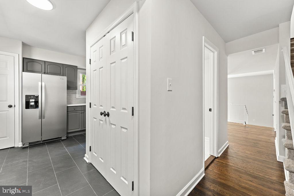 14724 BARKSDALE STREET