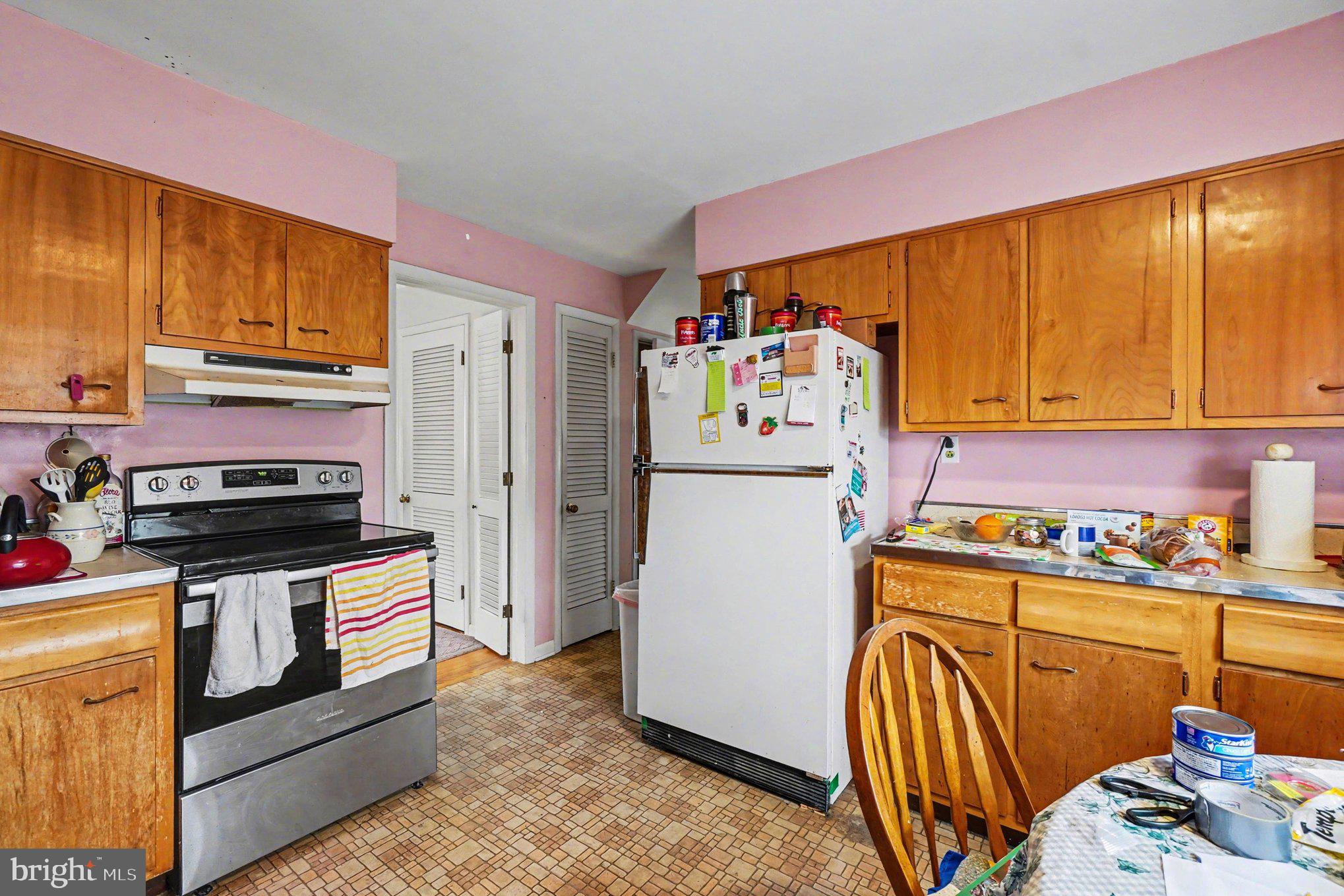 HOMESTEAD VILLAGE - Residential