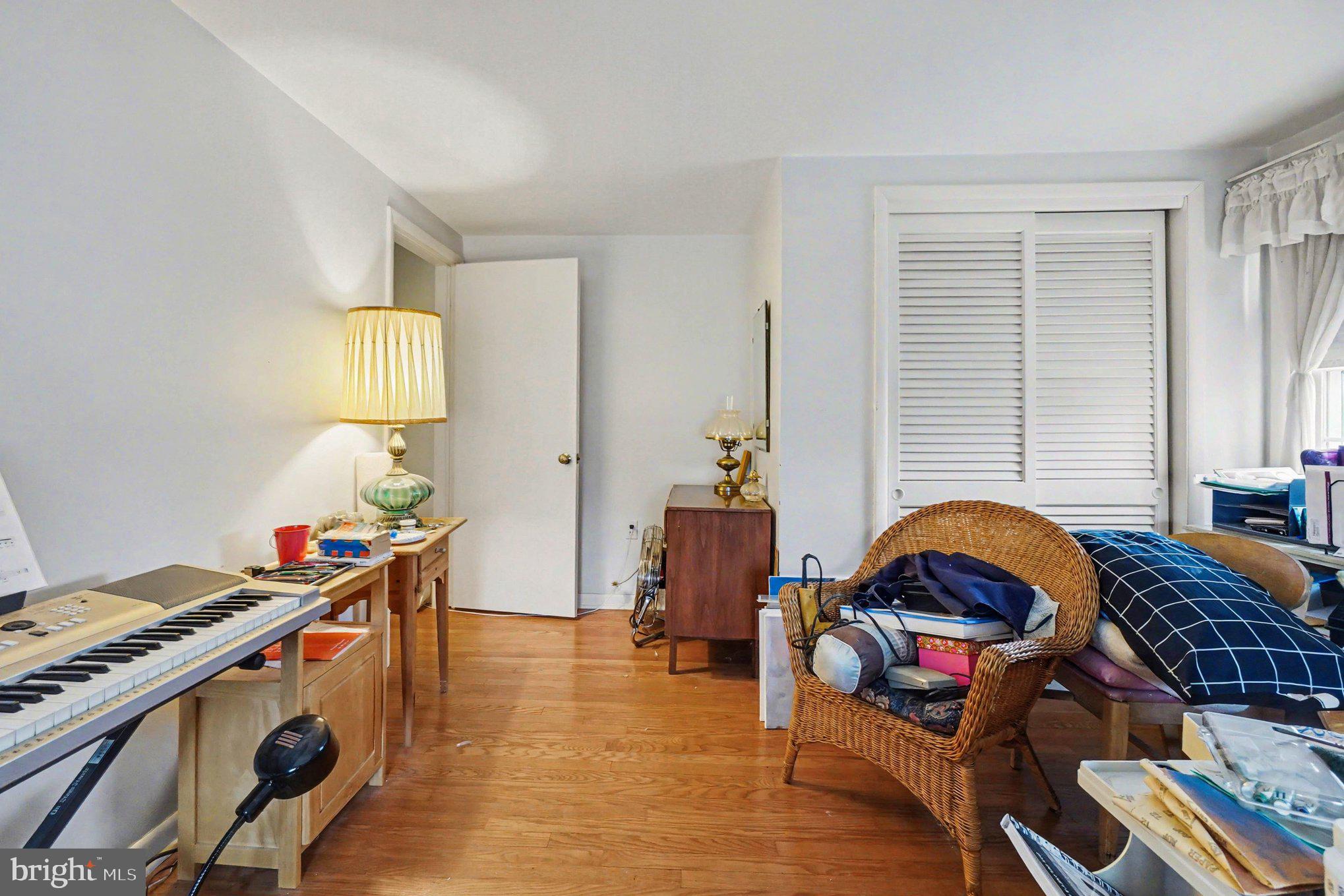 HOMESTEAD VILLAGE - Residential