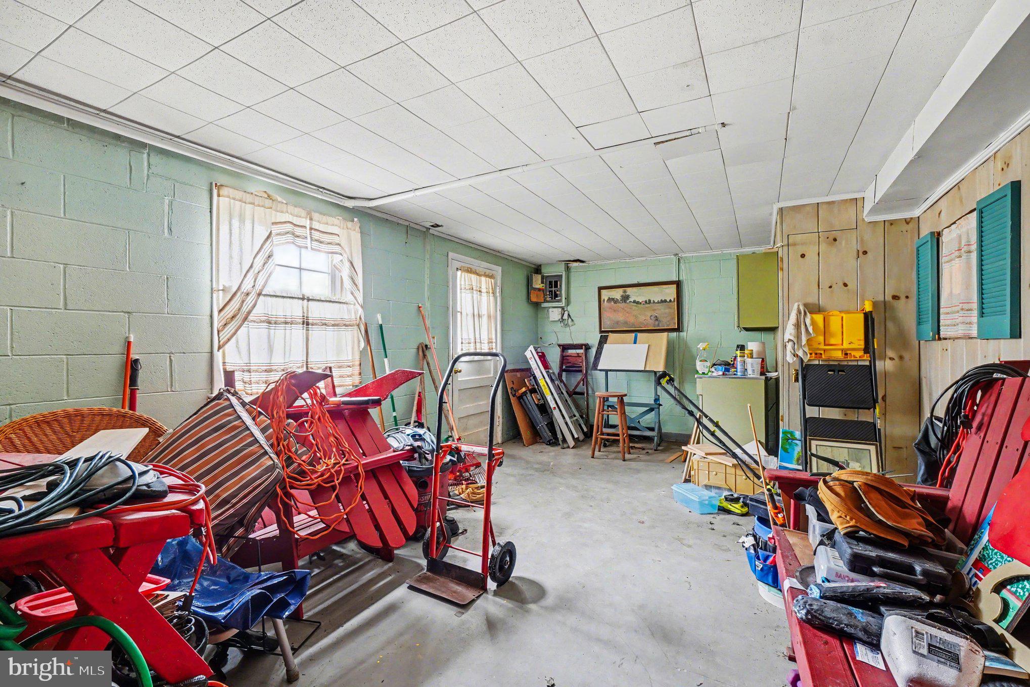 HOMESTEAD VILLAGE - Residential