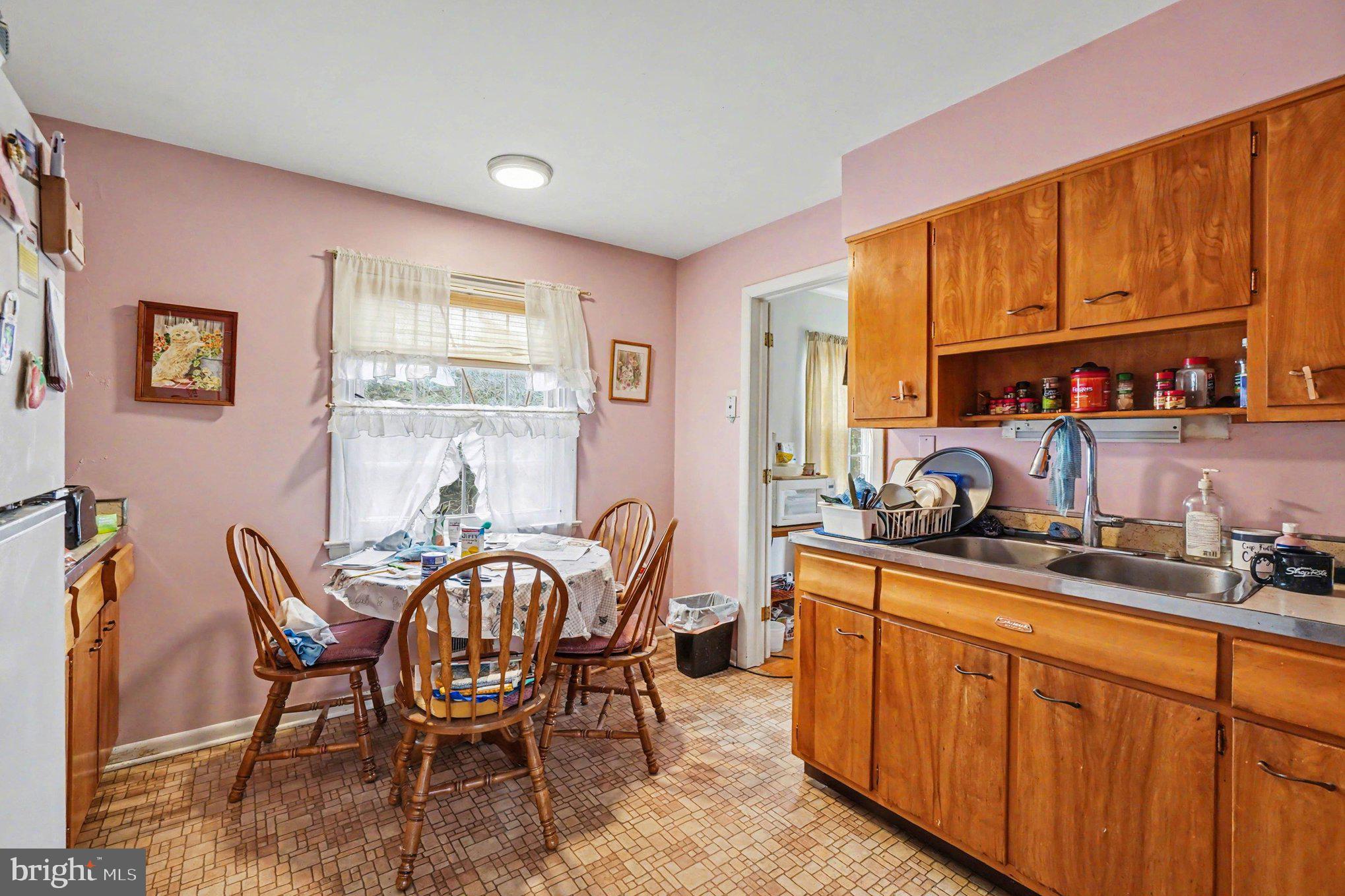 HOMESTEAD VILLAGE - Residential