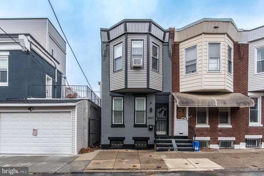 Calling all investors! Check out this 2 bedroom, 1 bathroom home conveniently located in Port Richmond just a few minutes from 95 and all the popular eateries as well as shopping! This property is in need of a complete update however, it has a great layout and the front of the house has been painted in the last few years giving the property great curb appeal. Schedule your showing today!