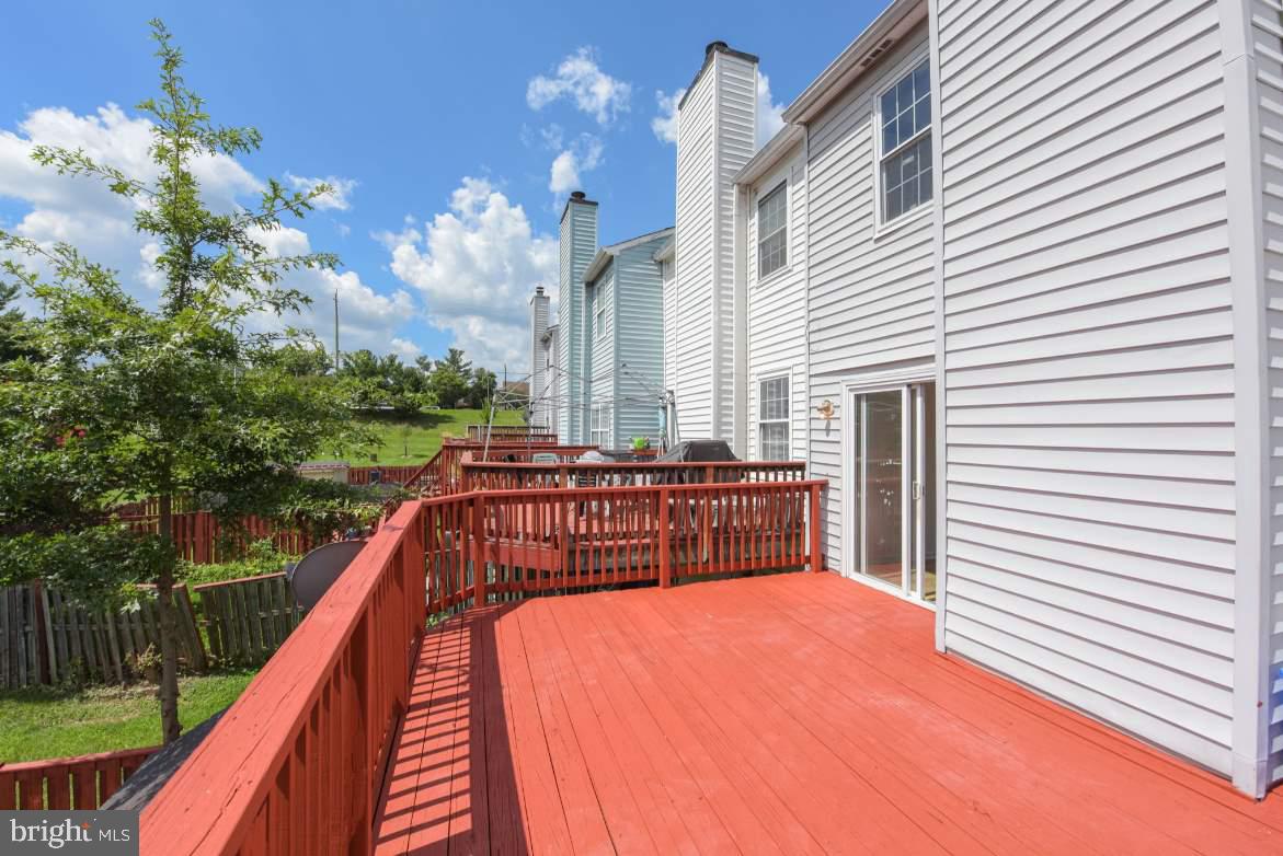 CALVERTON - Residential Lease