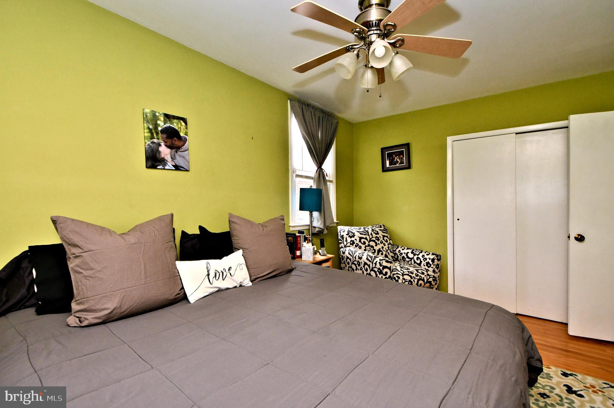 FOX CHASE - Residential