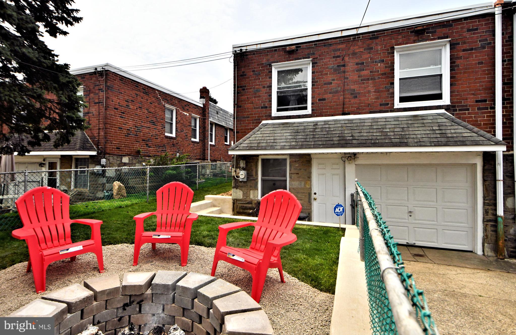 FOX CHASE - Residential