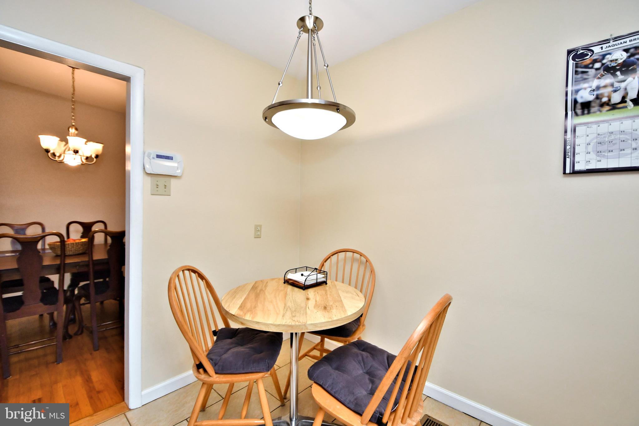 FOX CHASE - Residential