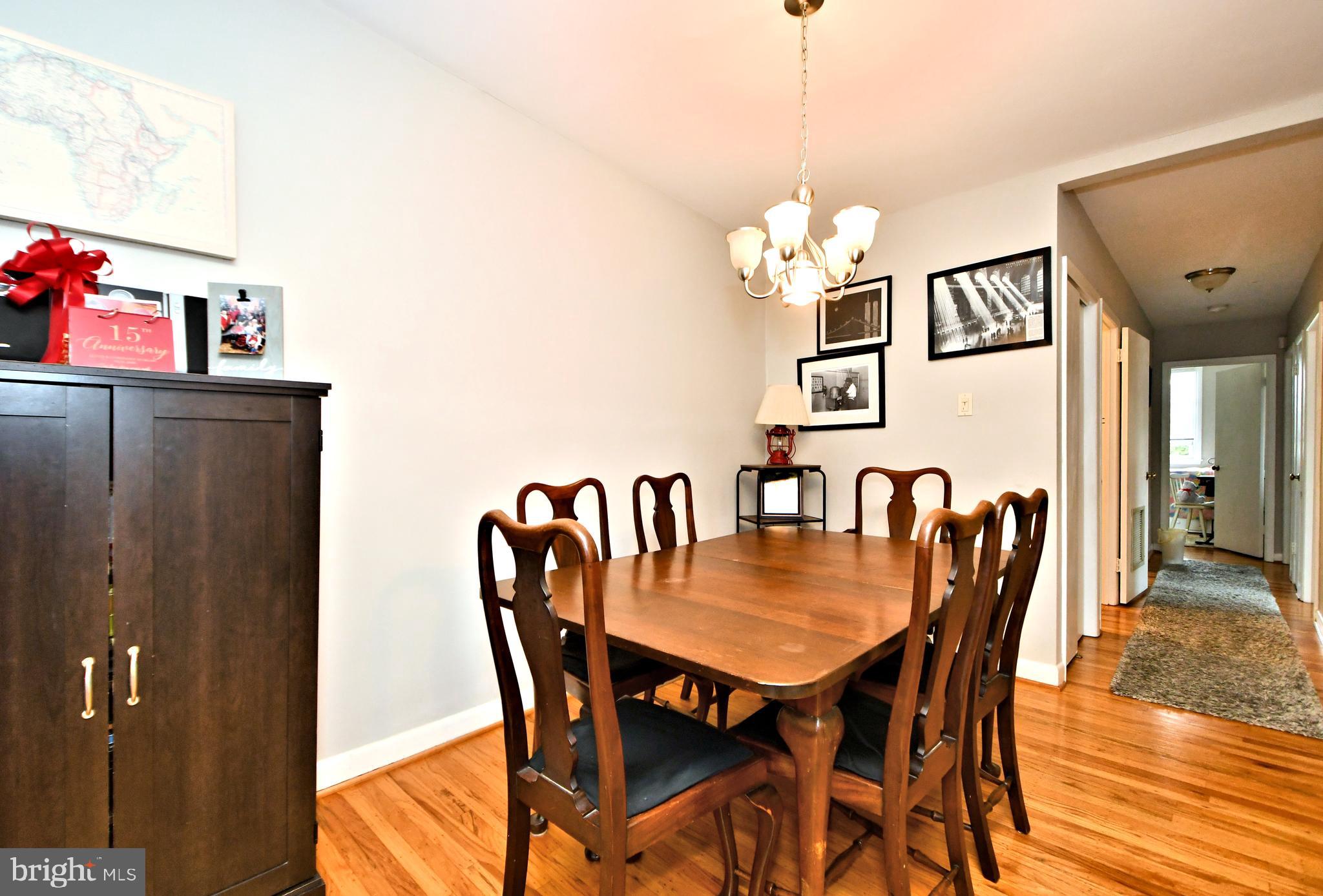 FOX CHASE - Residential